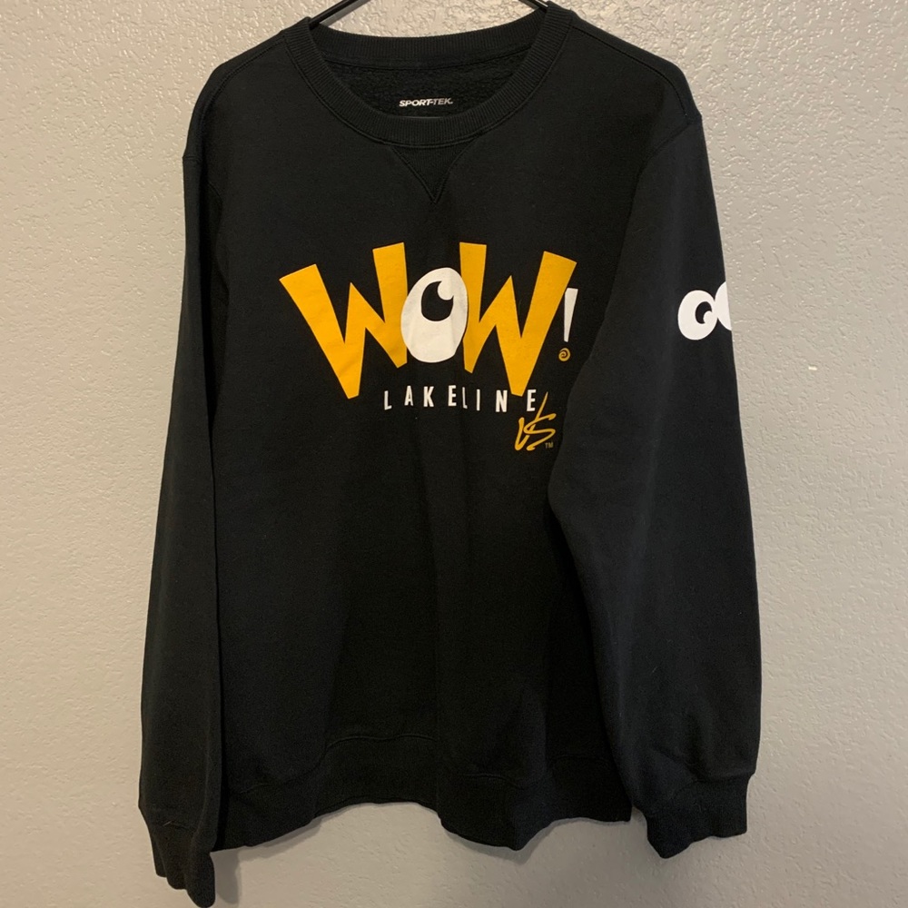 NWOT Large Crewneck sweatshirt